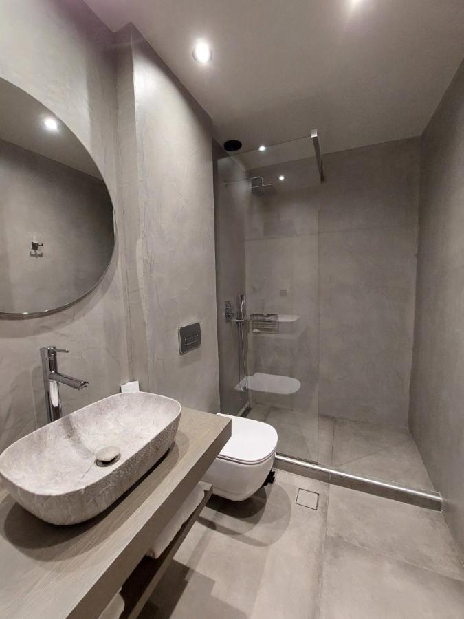 Rea'S Luxury Apartments Ступа Екстериор снимка