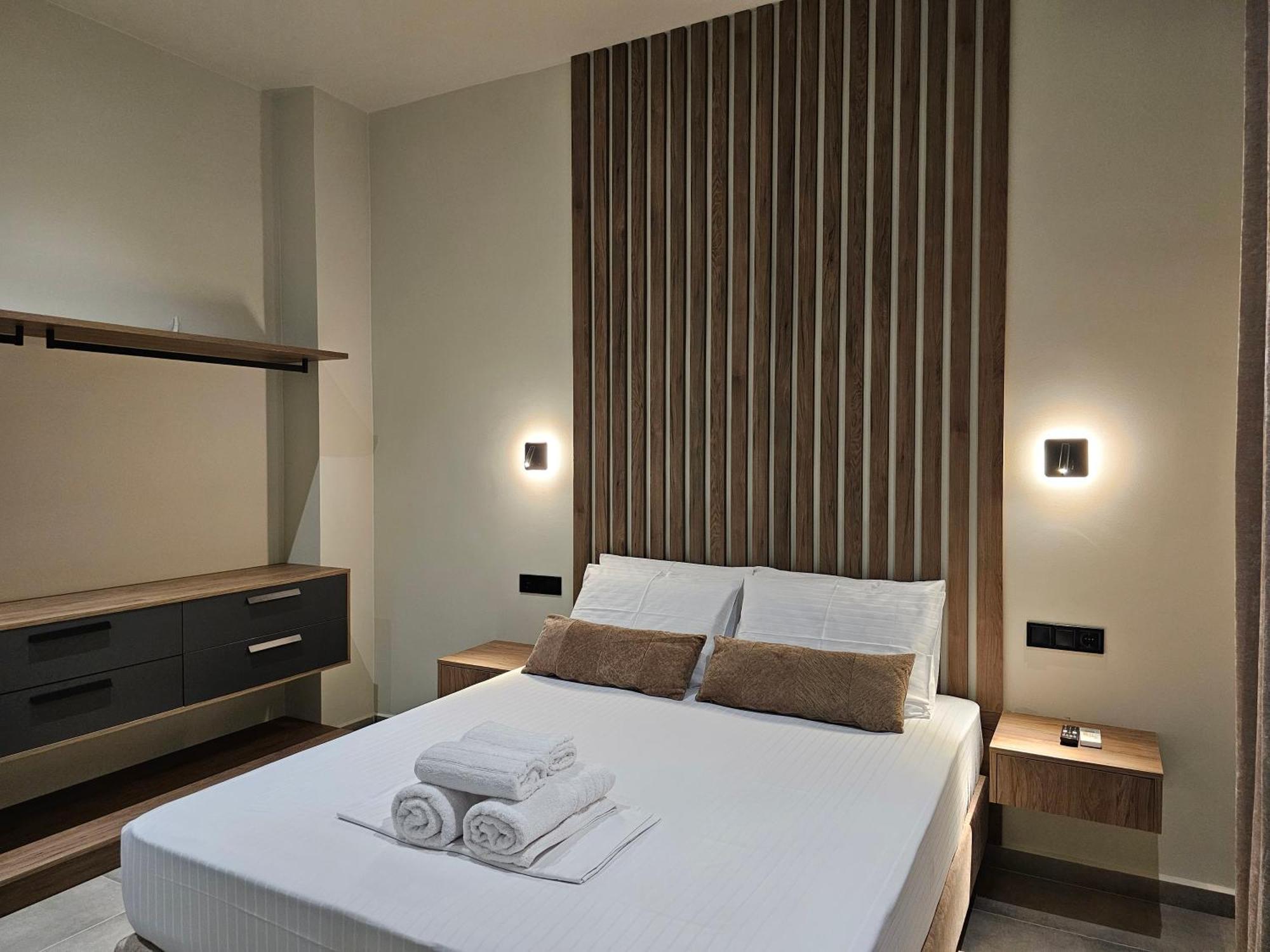 Rea'S Luxury Apartments Ступа Екстериор снимка